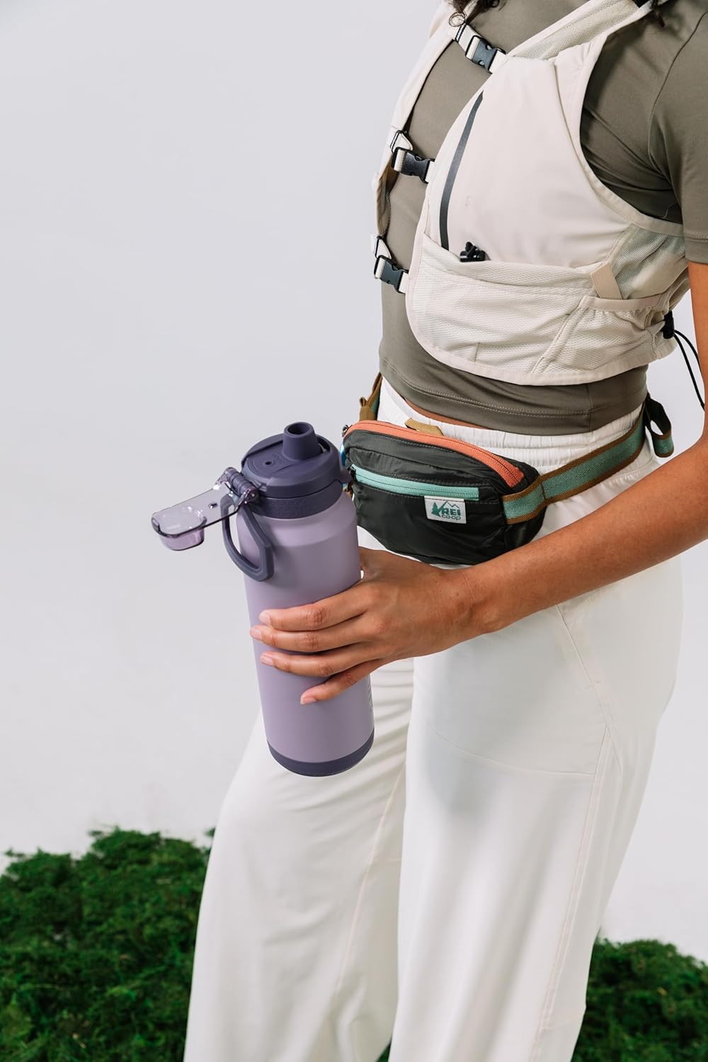 ZULU Powerfill Pro 32oz Stainless Steel Water Bottle with Quick Fill Lid, Triple Walled Vacuum Insulated Metal, Leak Proof Locking Lid, Sip and Chug, Reusable BPA Free, Amethyst